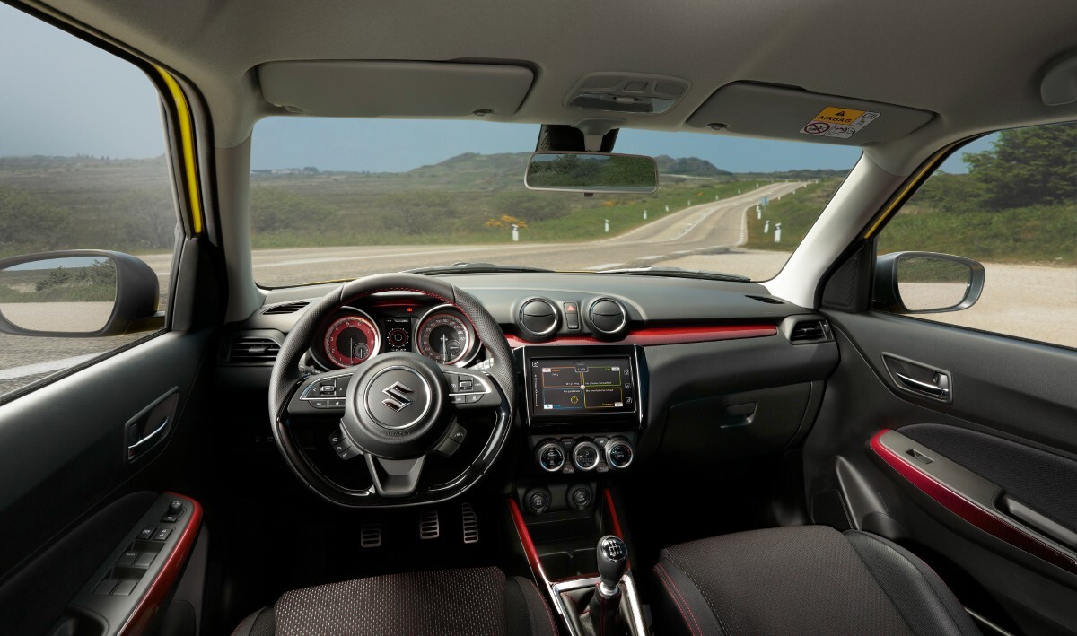 interior suzuki swift sport